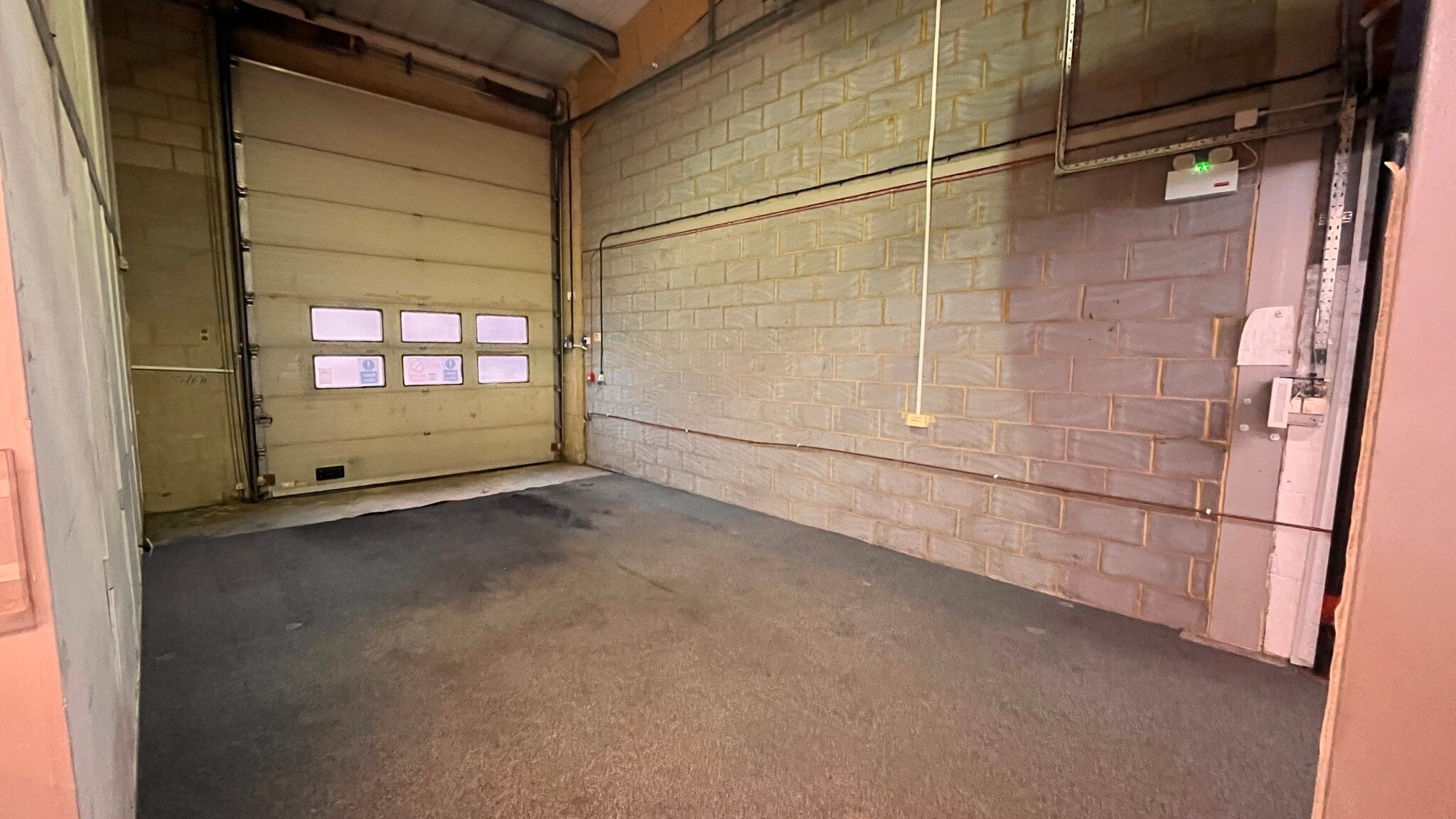 4 Eastern Av, Grays for lease Interior Photo- Image 1 of 9