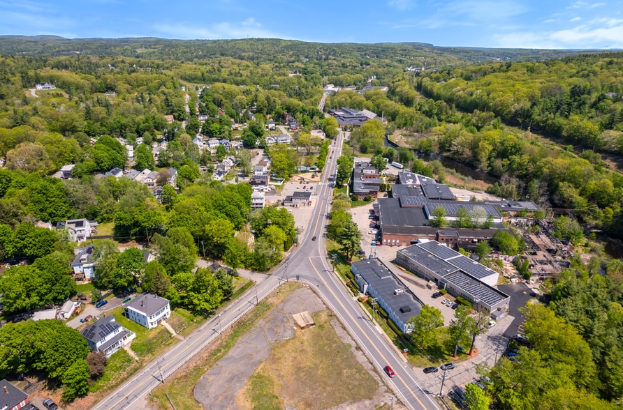 1 Princeton Rd, Fitchburg, MA for sale - Building Photo - Image 3 of 6