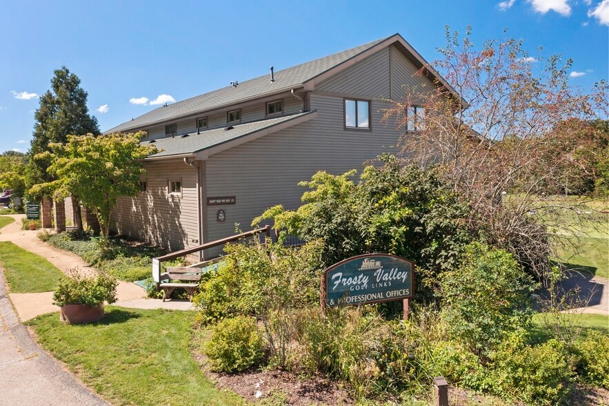 2652 Hidden Valley Rd, Pittsburgh, PA for sale - Building Photo - Image 3 of 10