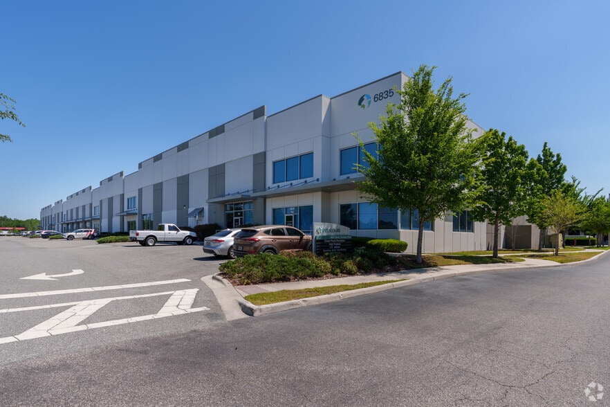 6835 S Conway Rd, Orlando, FL for sale - Primary Photo - Image 1 of 1