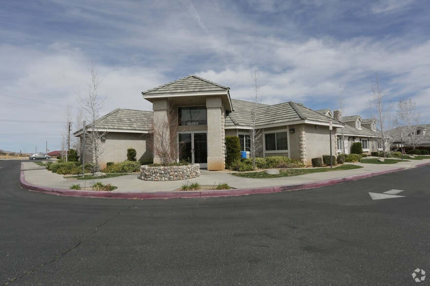 12303 Ridgecrest Rd, Victorville, CA for sale - Primary Photo - Image 1 of 2