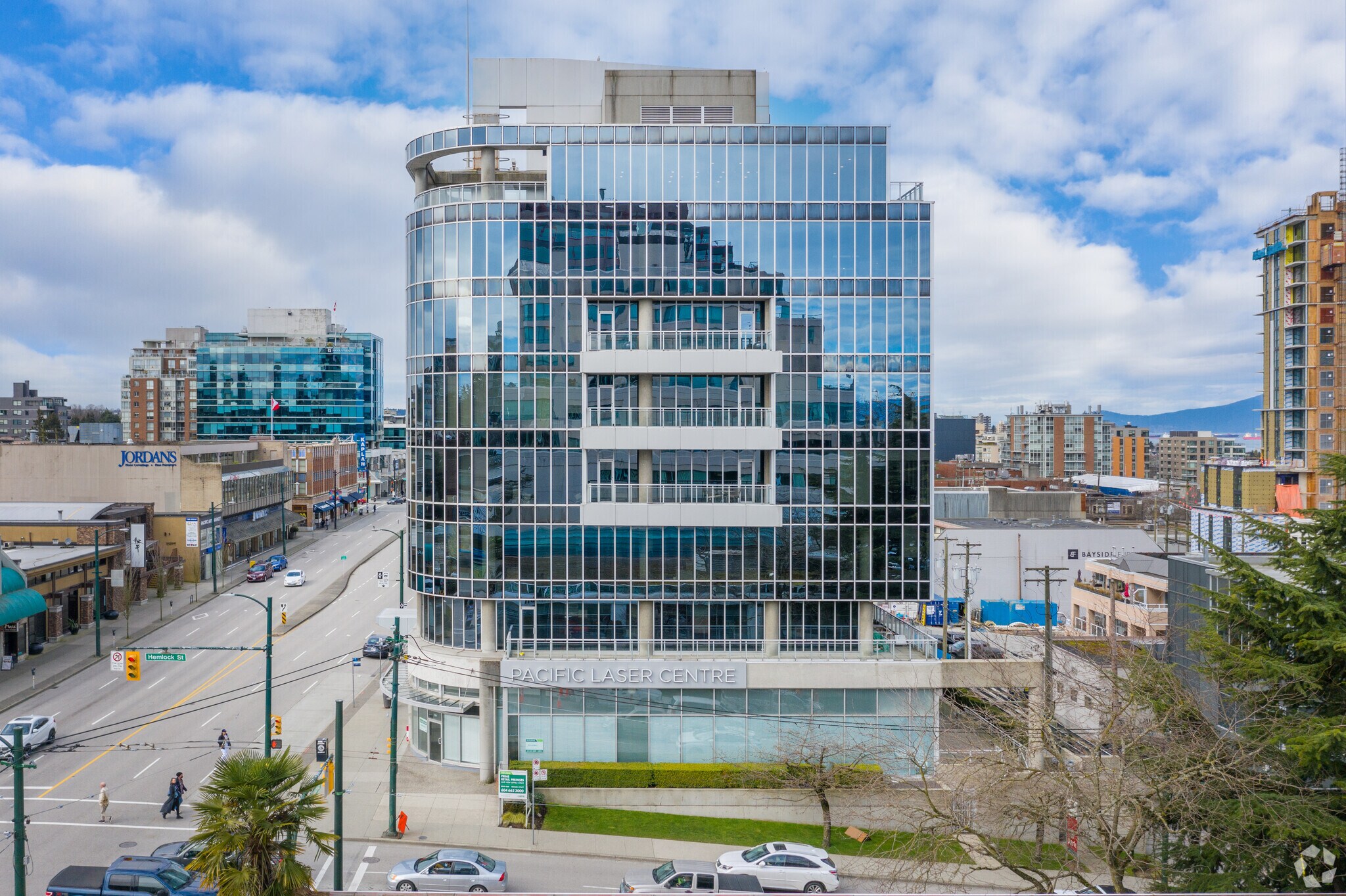 1401 W Broadway, Vancouver, BC V6H 1H6 Retail for Lease 1401 W Broadway, Vancouver, BC V6H 1H6 Retail for Lease