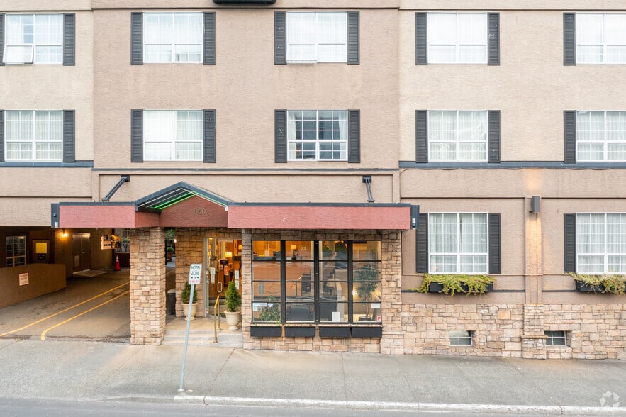 777 Courtney St, Victoria, BC for lease - Building Photo - Image 3 of 3