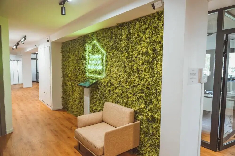 Boulevard Georges Clémenceau, Courbevoie, HDS 92400 - - - Interior Photo - Image 1 of 4