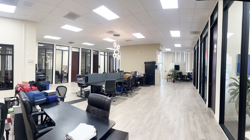 180 Parker Ave, Rodeo, CA for sale - Interior Photo - Image 3 of 11