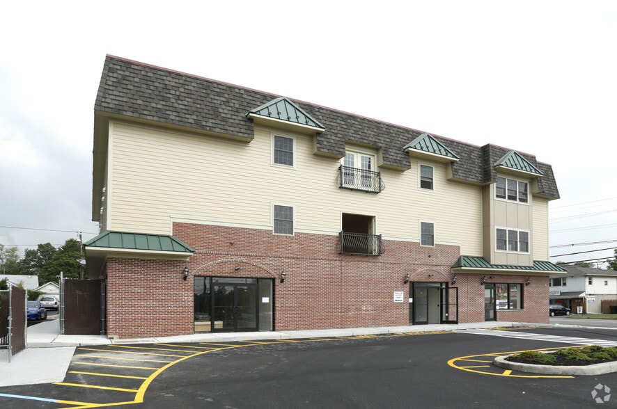 1005 Rahway Ave, Avenel, NJ for sale - Primary Photo - Image 1 of 1