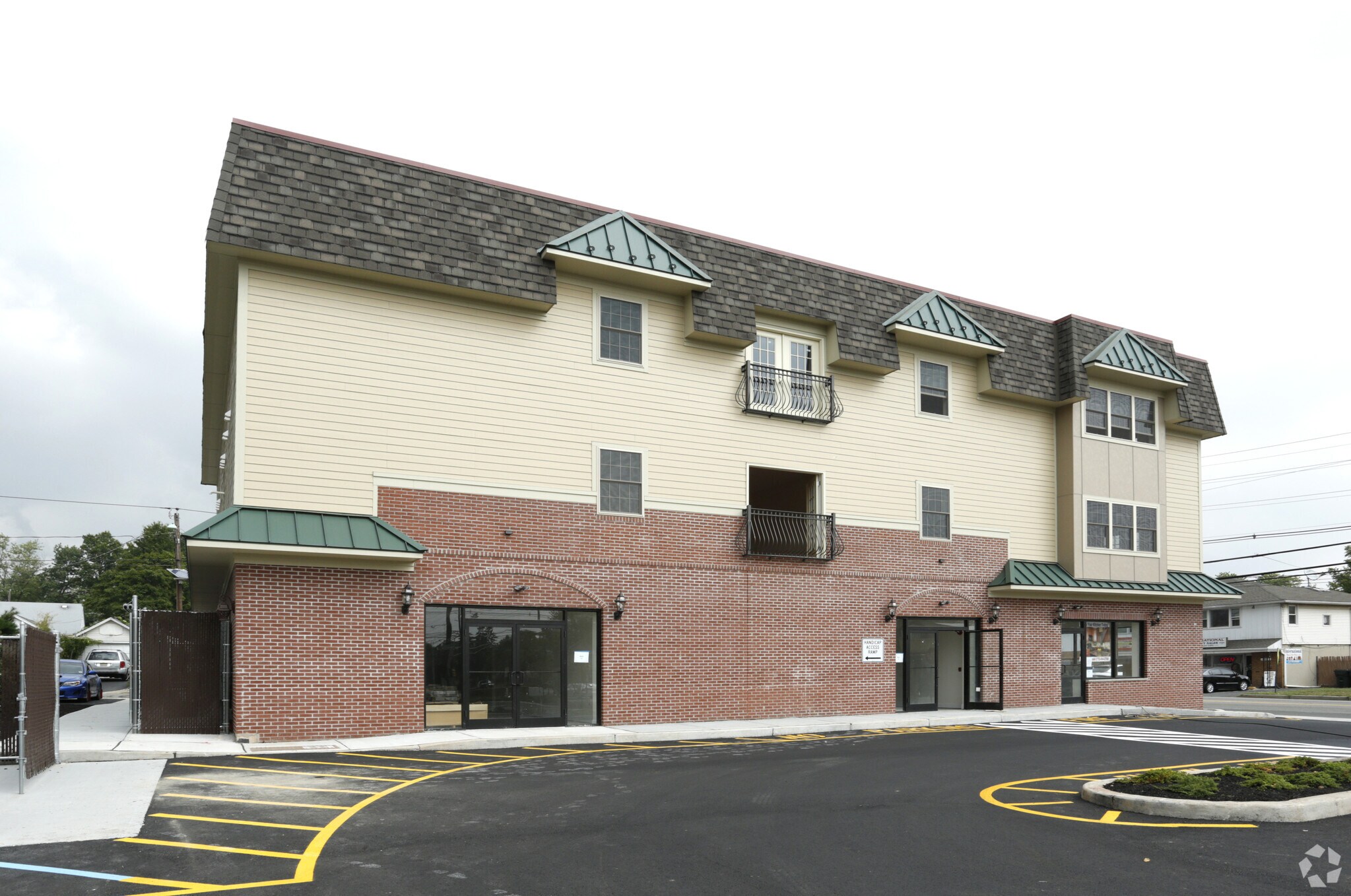 1005 Rahway Ave, Avenel, NJ for sale Primary Photo- Image 1 of 1