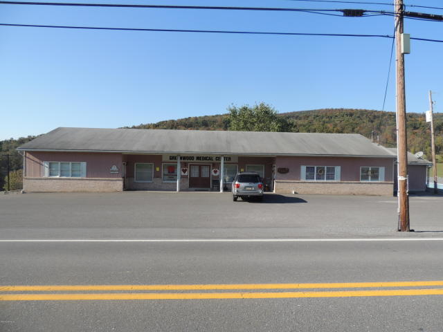 705 E Sunbury St, Millerstown, PA for sale Primary Photo- Image 1 of 1