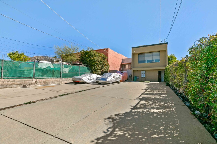 9925 Commerce Ave, Tujunga, CA for sale - Building Photo - Image 2 of 16