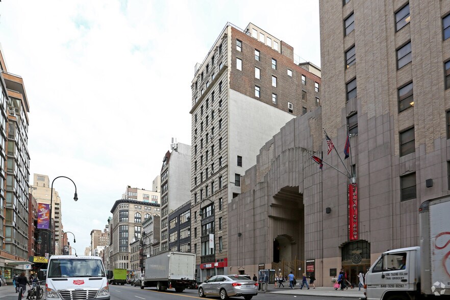 116 W 14th St, New York, NY for sale - Primary Photo - Image 1 of 12