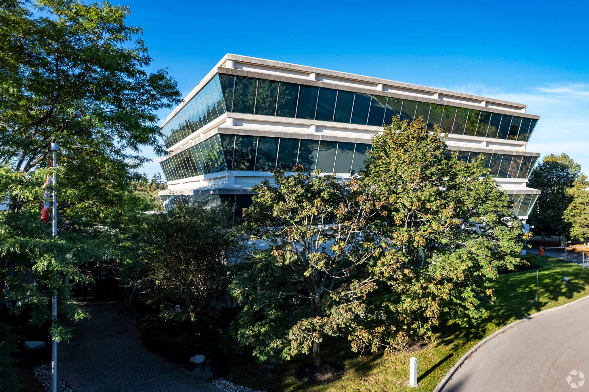 575 Granite Ct, Pickering, ON for sale Primary Photo- Image 1 of 1