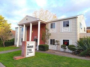 7765 Healdsburg Ave, Sebastopol, CA for lease Building Photo- Image 2 of 7