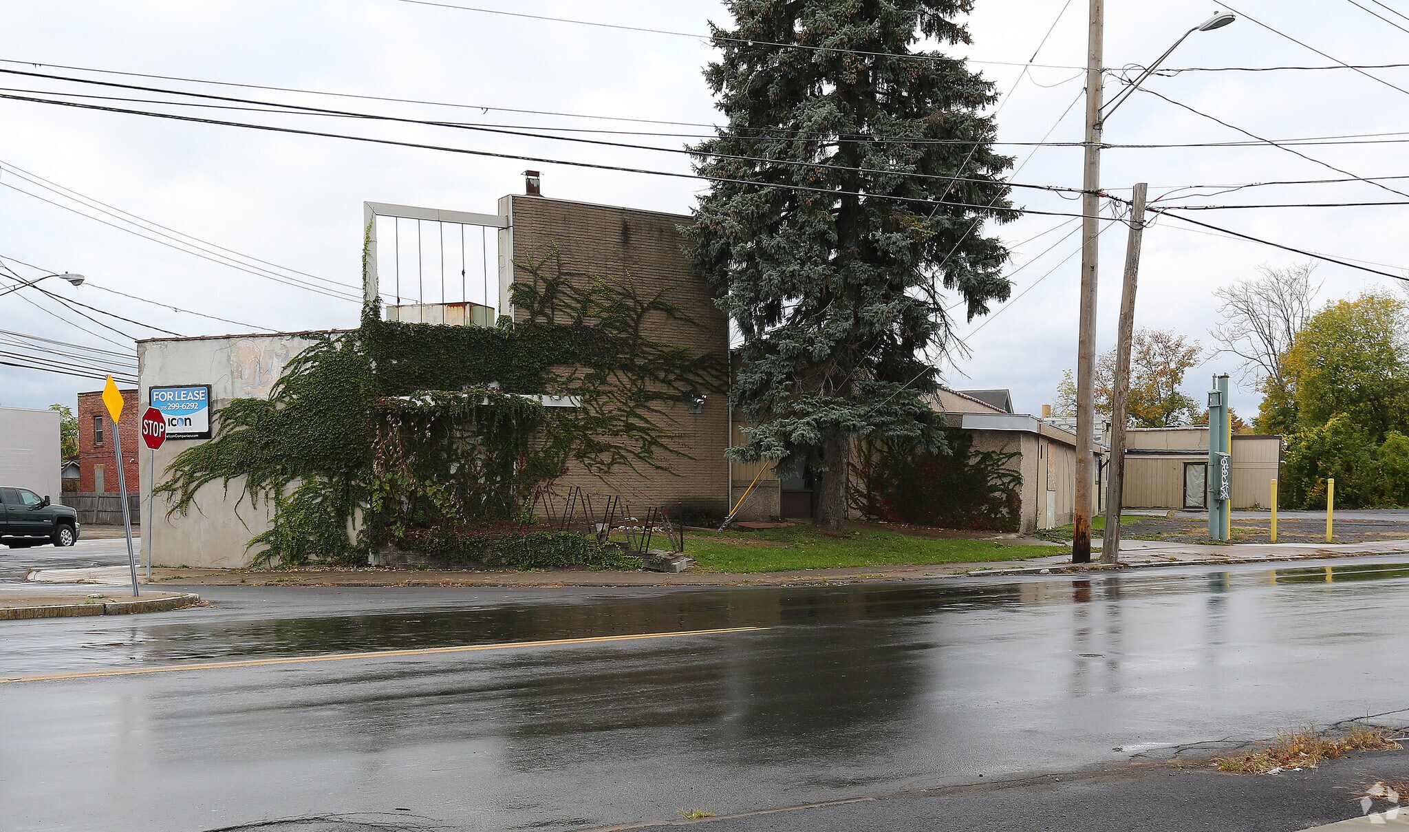 301 Lodi St, Syracuse, NY for sale Primary Photo- Image 1 of 1