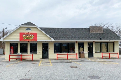 7 N Main St, Bradford, RI for sale - Building Photo - Image 1 of 1