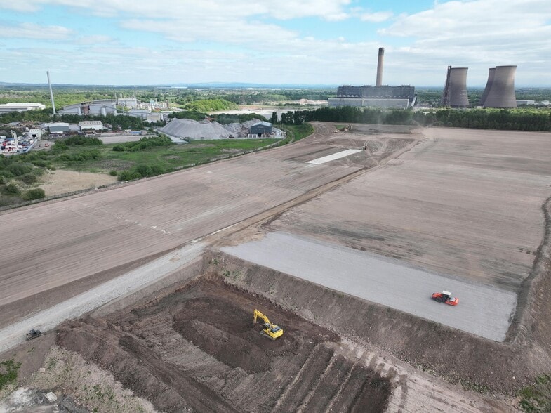 Gateway 100, Widnes for lease - Building Photo - Image 3 of 13