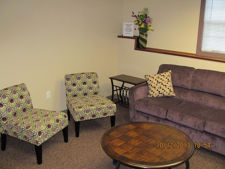 705 Hillside Ave SW, Pine City, MN for sale - Building Photo - Image 3 of 6