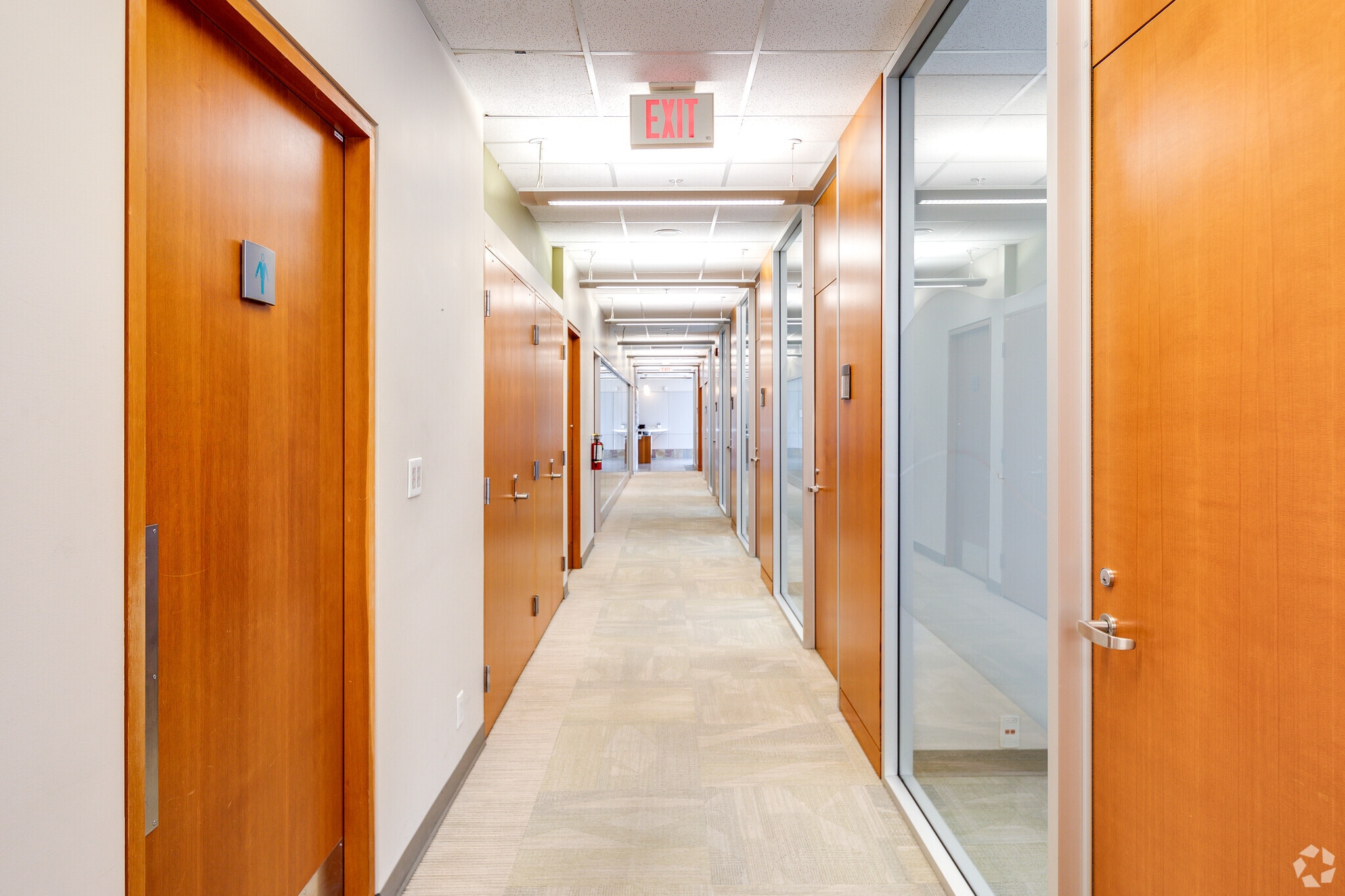 4580 Cowley Cres, Richmond, BC for lease Interior Photo- Image 1 of 15