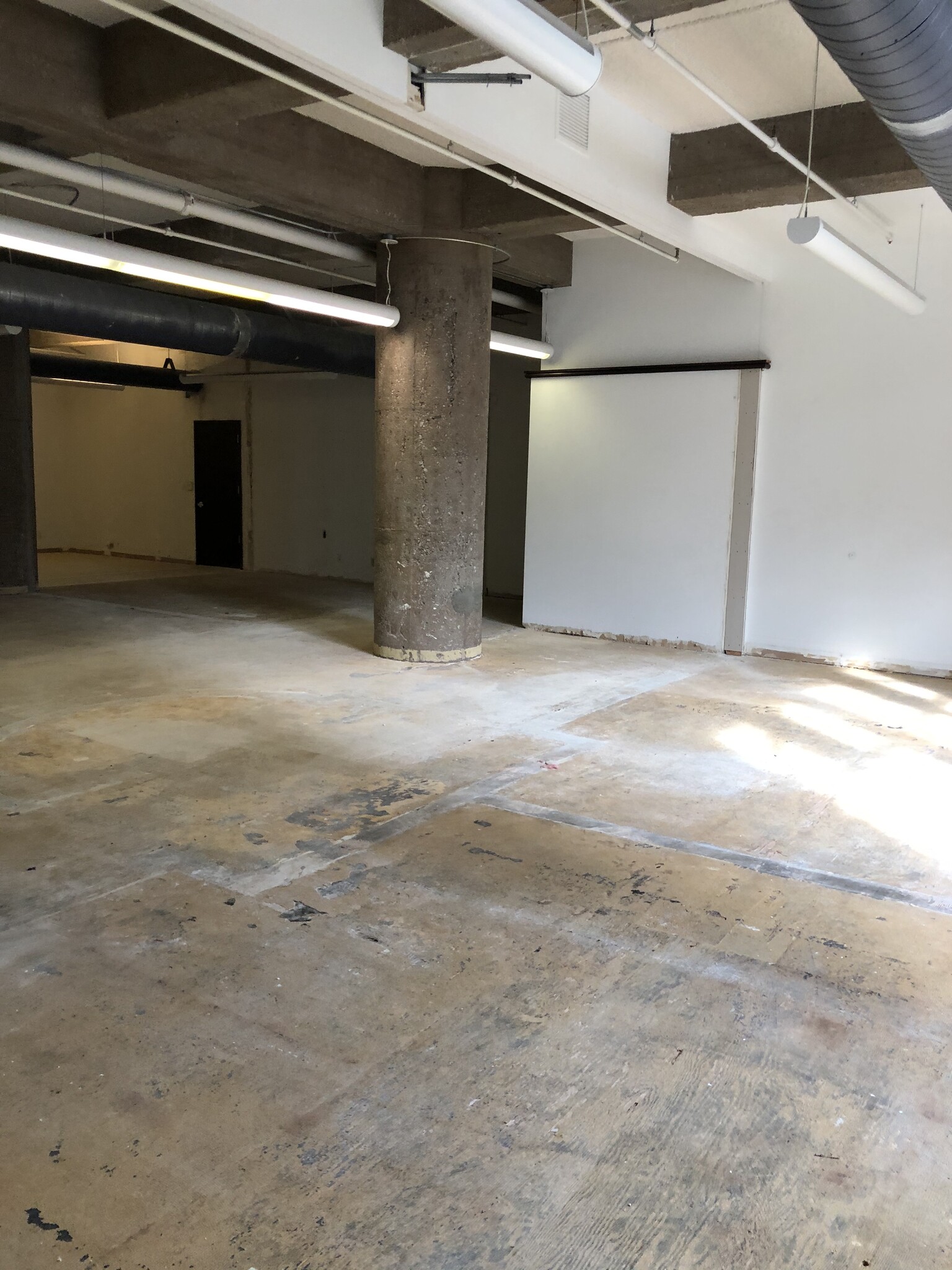 901 N 3rd St, Minneapolis, MN for lease Interior Photo- Image 1 of 3