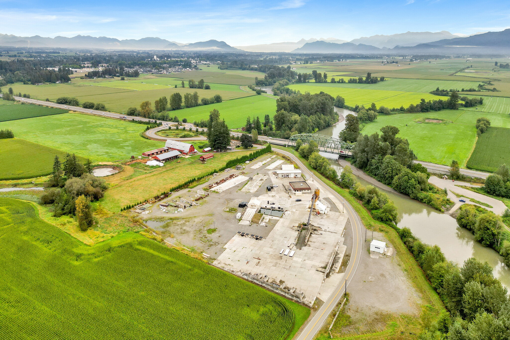 144 River Rd, Lynden, WA for sale Primary Photo- Image 1 of 14