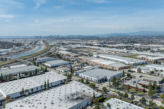 5555 E Slauson Ave, Commerce, CA - AERIAL  map view