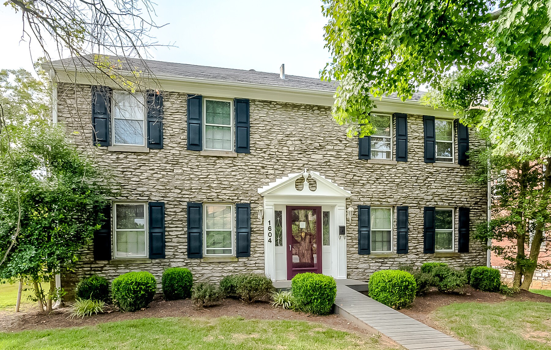 1604 Harrodsburg Rd, Lexington, KY for sale Primary Photo- Image 1 of 1