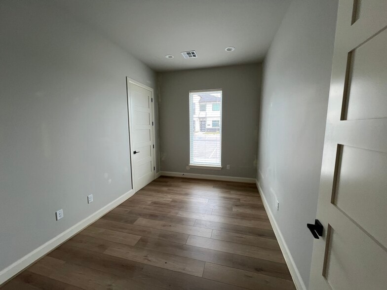 7623 E 126th St S, Bixby, OK for sale - Building Photo - Image 3 of 9