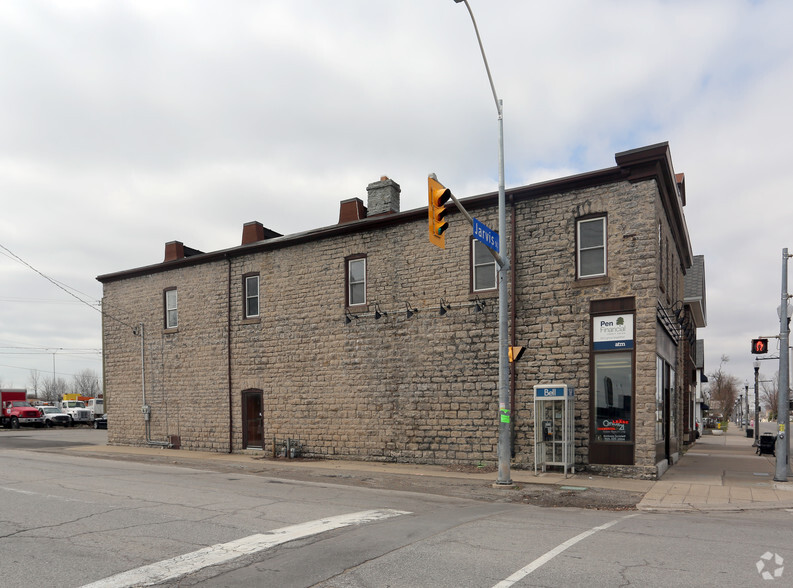 201 Jarvis St, Fort Erie, ON for lease - Building Photo - Image 3 of 3