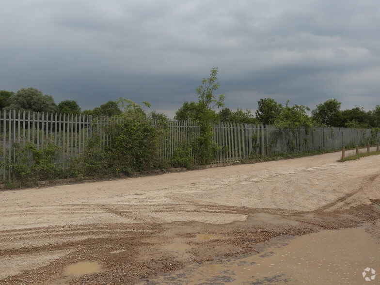 Grove Rd, Cambridge for lease - Building Photo - Image 3 of 9