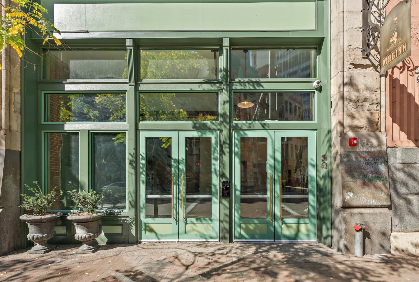 915 Liberty Ave, Pittsburgh, PA for lease Building Photo- Image 1 of 12