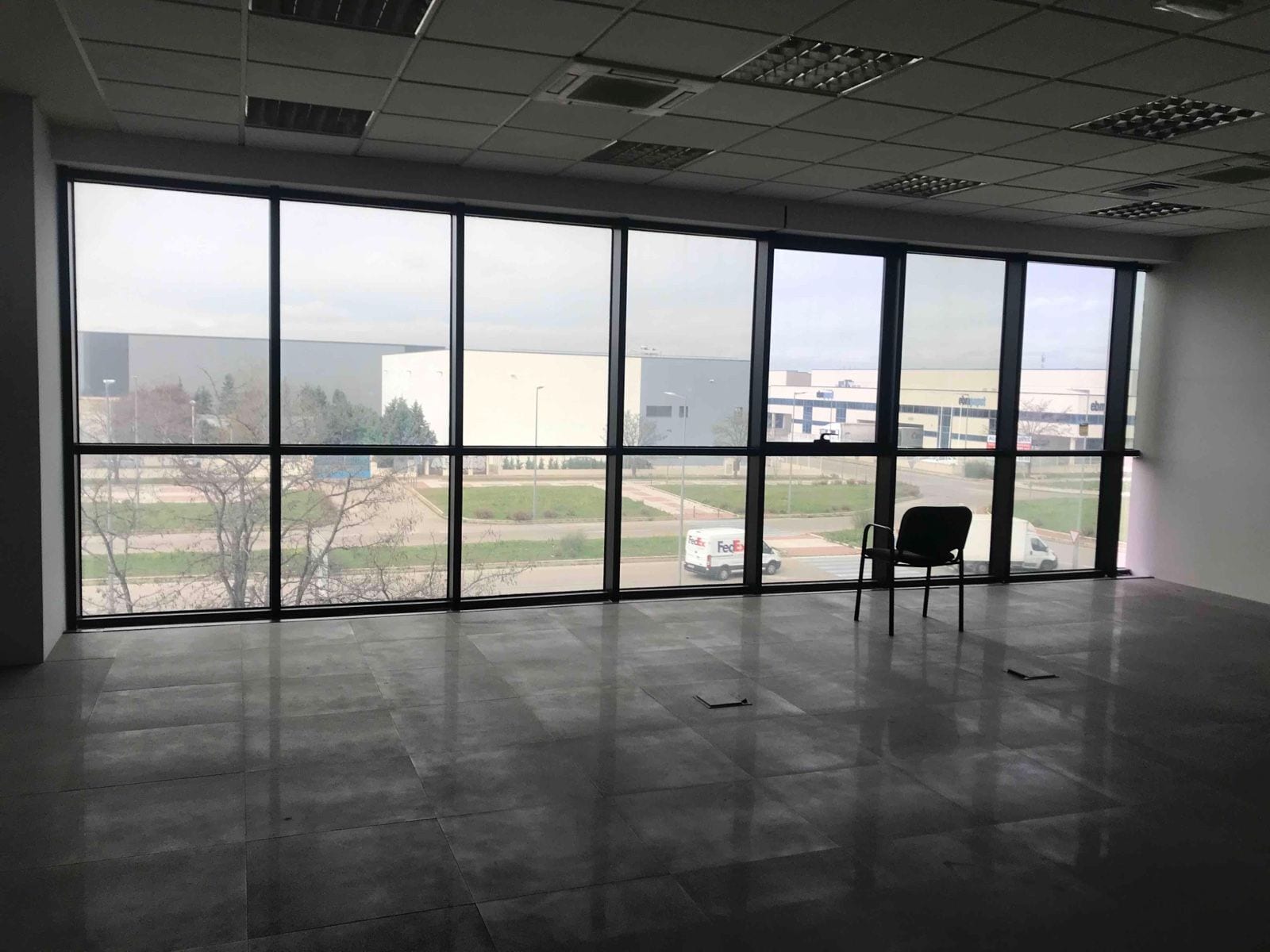 Office in San Fernando de Henares, Madrid for lease Interior Photo- Image 1 of 10
