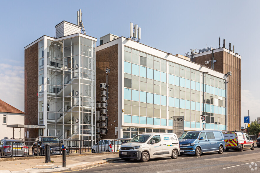 Boston Rd, London for lease - Primary Photo - Image 1 of 2