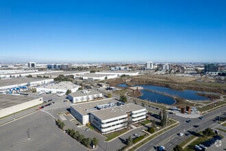 320 Matheson Blvd W, Mississauga, ON - AERIAL  map view