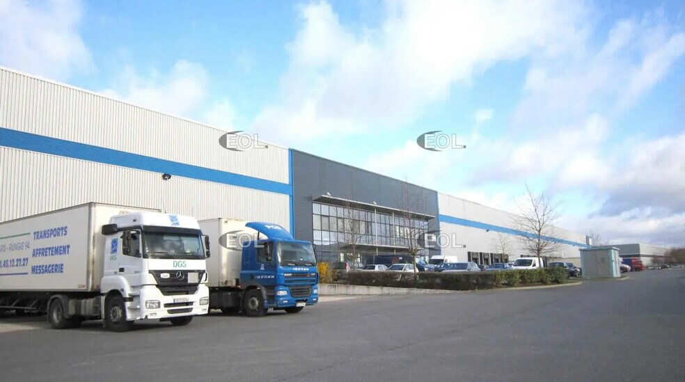 Industrial in Brétigny-sur-Orge for lease - Building Photo - Image 1 of 4