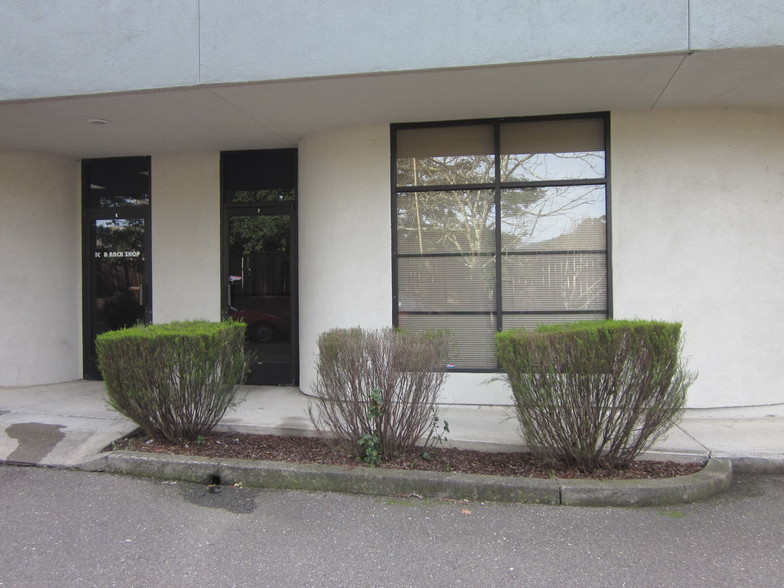 4927 Sonoma Hwy, Santa Rosa, CA for lease - Building Photo - Image 1 of 1