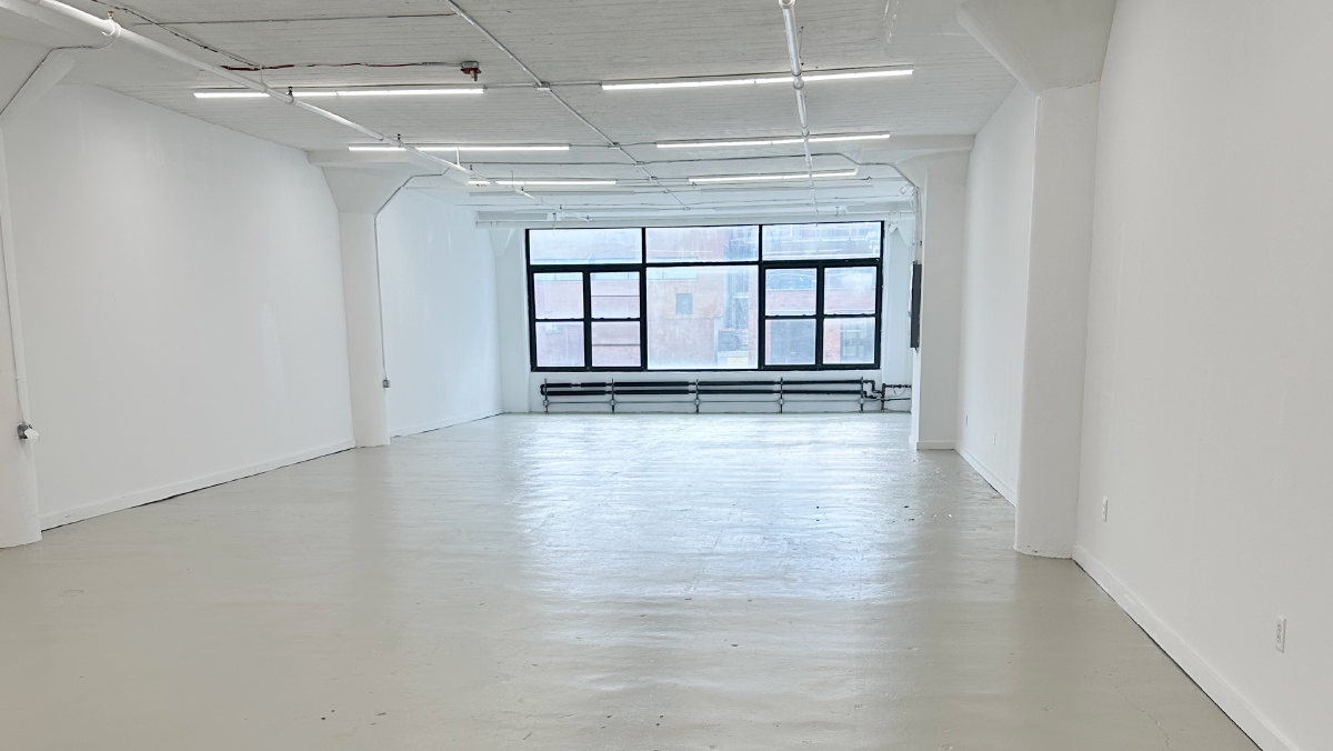 22-19 41st Ave, Long Island City, NY for lease Interior Photo- Image 1 of 1