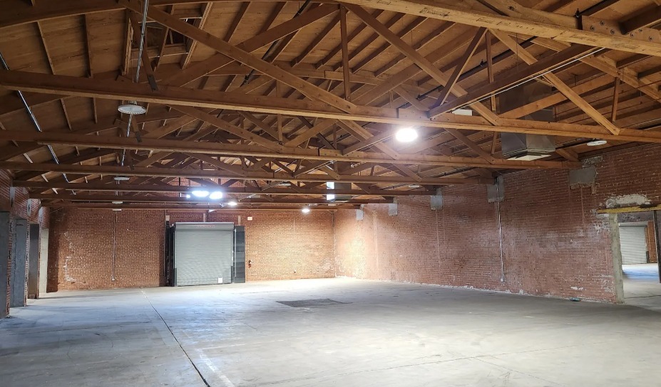 926 E Jackson St, Phoenix, AZ for lease - Interior Photo - Image 2 of 9