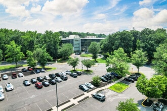 10000 Midlantic Dr, Mount Laurel, NJ - AERIAL  map view