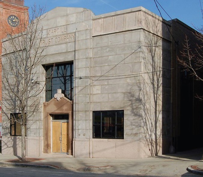 135 Main St, Putnam, CT for sale - Primary Photo - Image 1 of 1