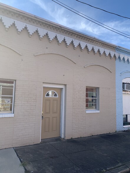 115 Augusta St, Mc Cormick, SC for lease - Primary Photo - Image 1 of 11