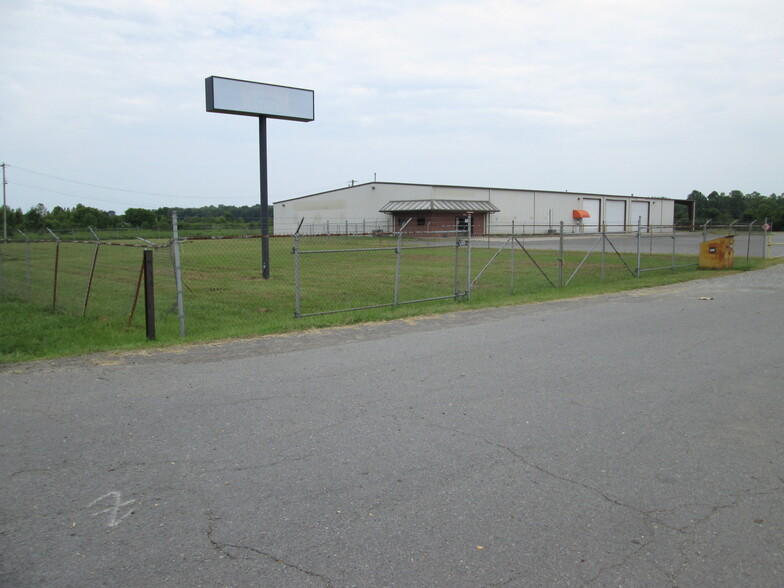 4325 US-65, Pine Bluff, AR for sale - Primary Photo - Image 1 of 1