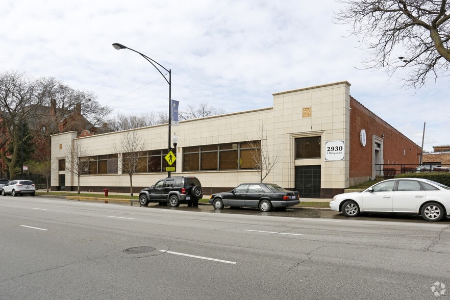 2930 S Michigan Ave, Chicago, IL for lease - Primary Photo - Image 1 of 7