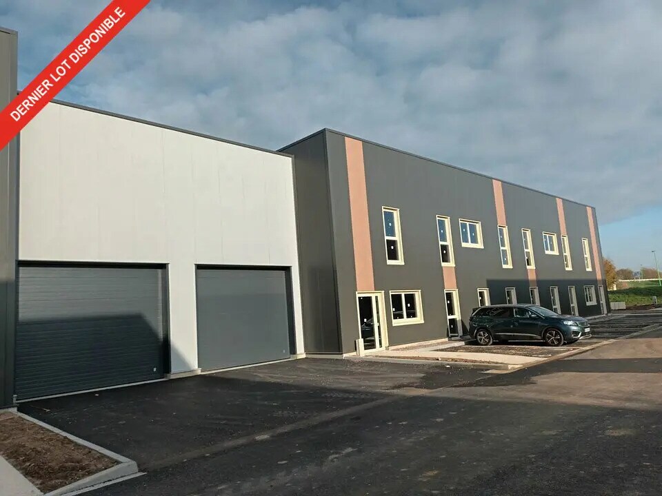 Flex in Montivilliers for lease Building Photo- Image 1 of 4