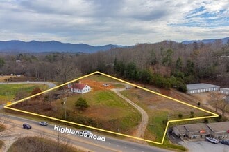 1661 Highlands Rd, Franklin, NC - AERIAL  map view - Image1