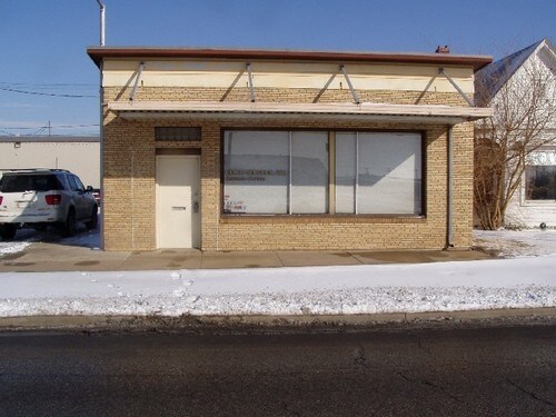 122 W 4th St, Hutchinson, KS for sale Primary Photo- Image 1 of 1