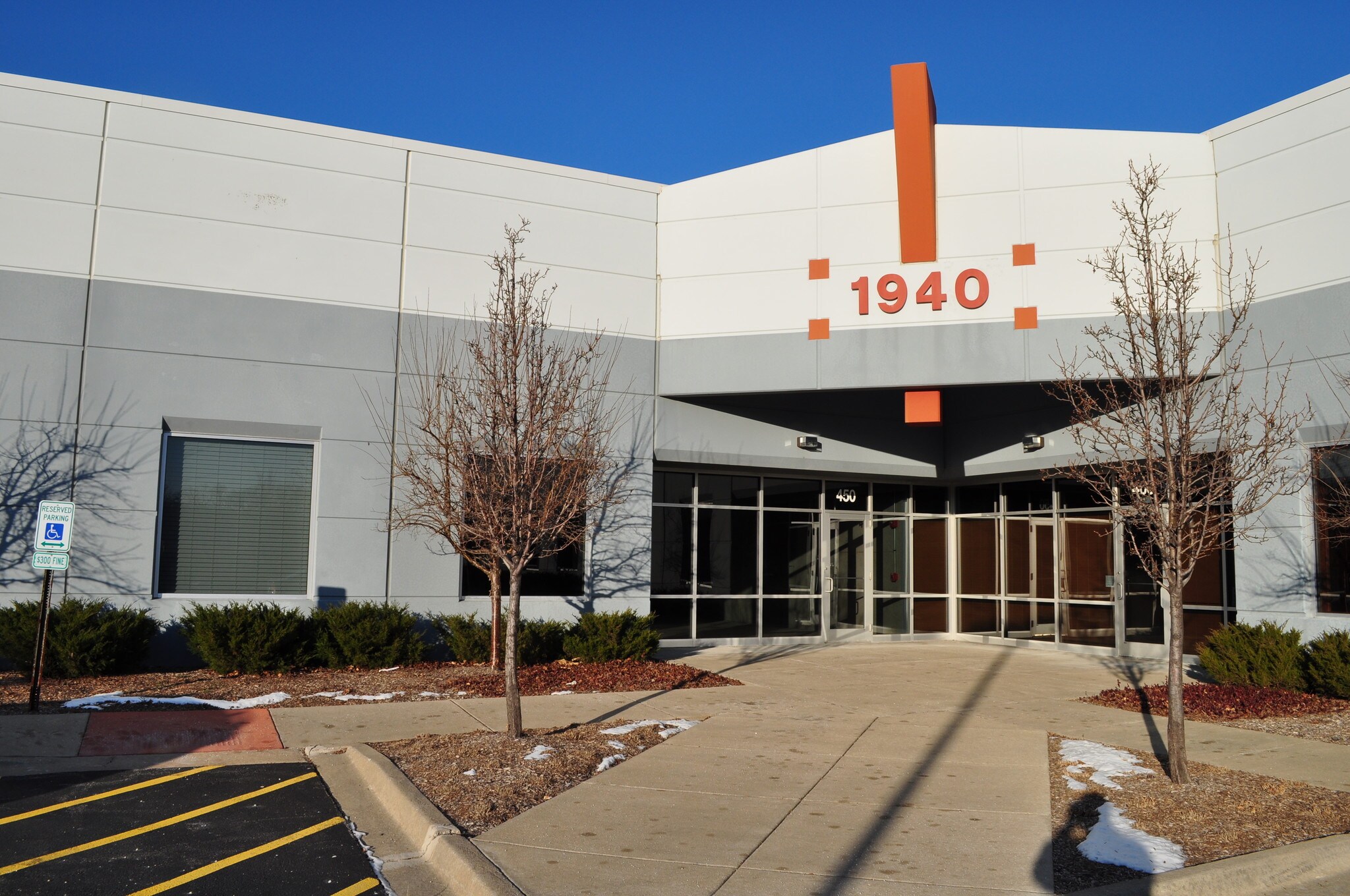 Industrial in Woodridge, IL for sale Building Photo- Image 1 of 1