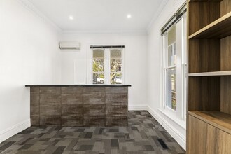 14 Rusden St, Elsternwick for lease Interior Photo- Image 1 of 10