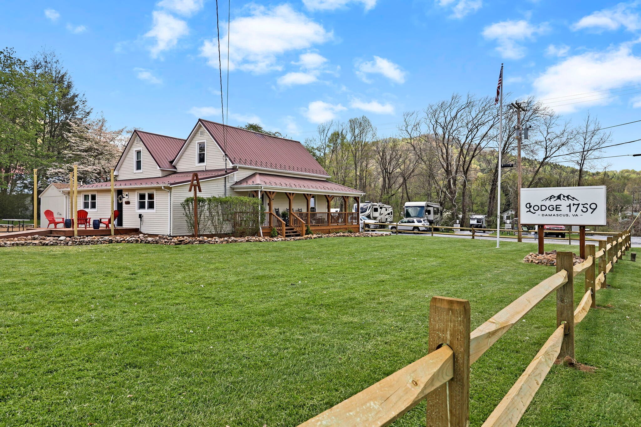 100 S Railroad Ave, Damascus, VA for sale Building Photo- Image 1 of 1