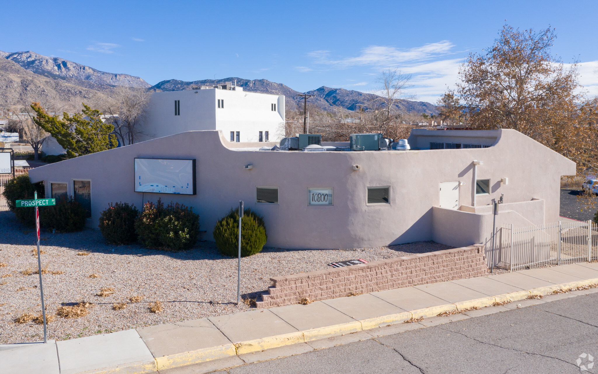 10800 Menaul Blvd NE, Albuquerque, NM for sale Building Photo- Image 1 of 1