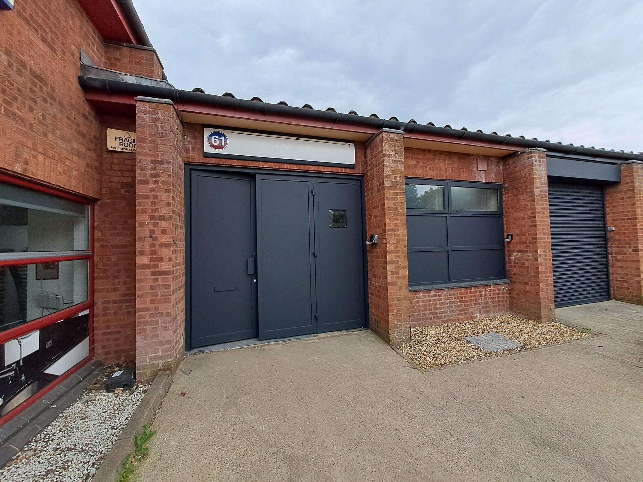 58-63 Alston Dr, Milton Keynes for lease Building Photo- Image 1 of 4