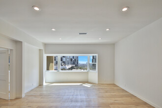 8519-8527 W Sunset Blvd, West Hollywood, CA for lease Building Photo- Image 1 of 9